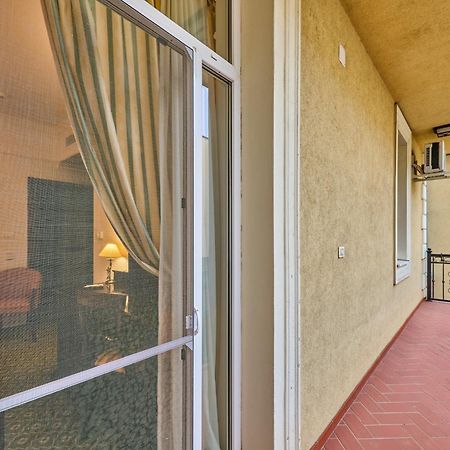 Hotel Classico Тимишоара Экстерьер фото
